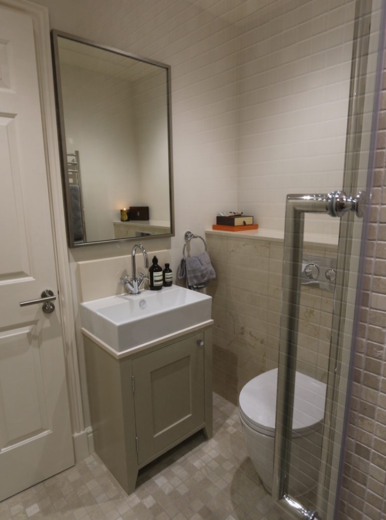 Bespoke Bathroom | Appartment Refurbishment | Bathroom Installation | London Renovation Project | Architect | Building Contractor | Design and Build | Construction | Interior Design | Building | Refurbishment | Cambridge | London | Suffolk | Essex | Saffron Walden | Hertfordshire | The Daniels Group
